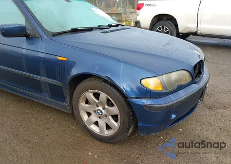 2004 BMW 325I из США, поврежденный, VIN WBAET37464NJ83644